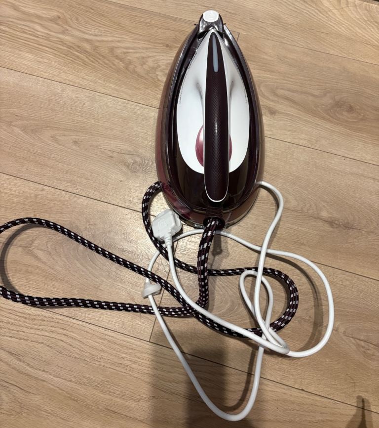 Philips GC7842/46 Steam Generator Iron – Excellent Condition