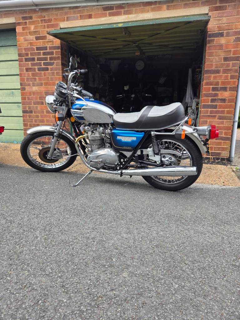 Triumph, 1981, 744 (cc)
