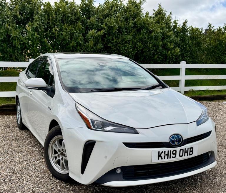  Toyota Prius 1.8 VVT-h Business Edition Plus CVT Euro 6 (s/s) 5dr (15in Alloy) Petrol/Electric H...