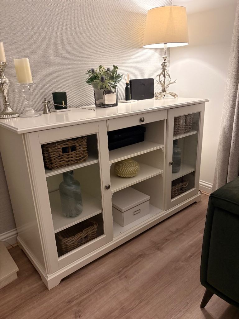 White/Glass sideboard. 