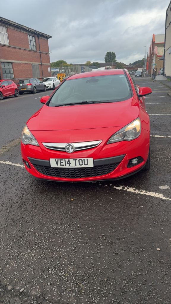 Vauxhall Astra GTC, 2.0 CDTi SRi Automatic, 3-Door