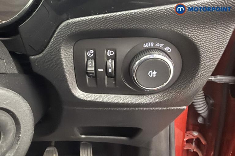 2020 Vauxhall Corsa 1.2 SE 5dr Hatchback Petrol Manual