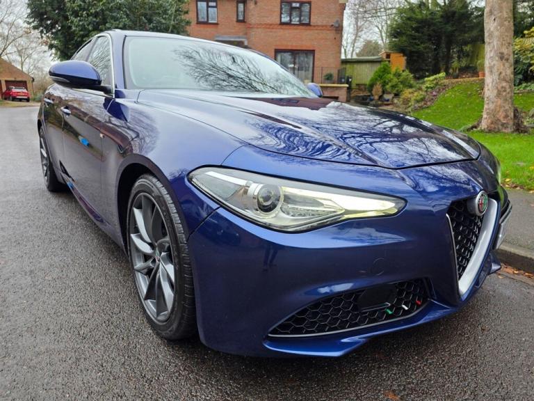 2017 Alfa Romeo Giulia 2.2 TD Super Auto Euro 6 (s/s) 4dr Saloon Diesel Automatic