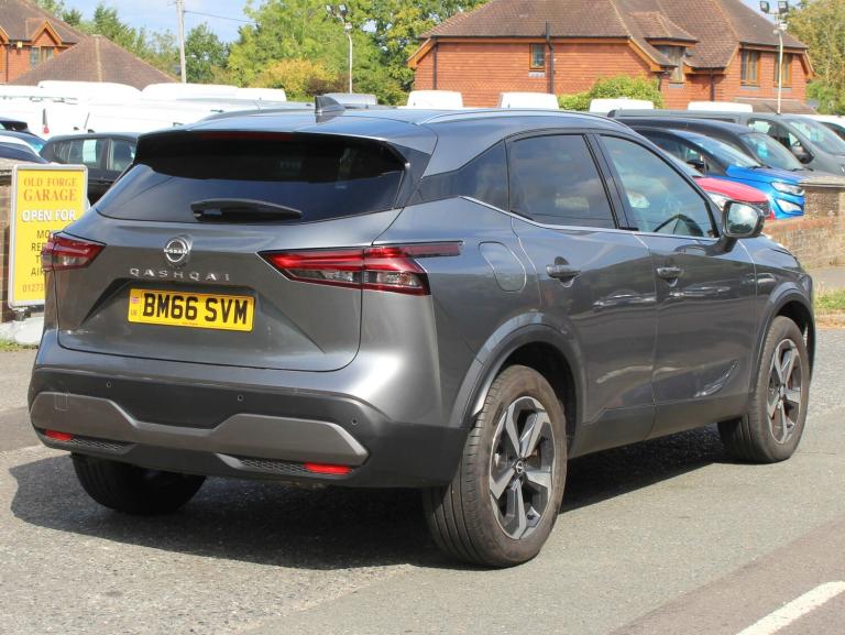 2023 Nissan Qashqai 1.3 DIG-T MHEV N-Connecta SUV 5dr Petrol Hybrid XTRON Euro
