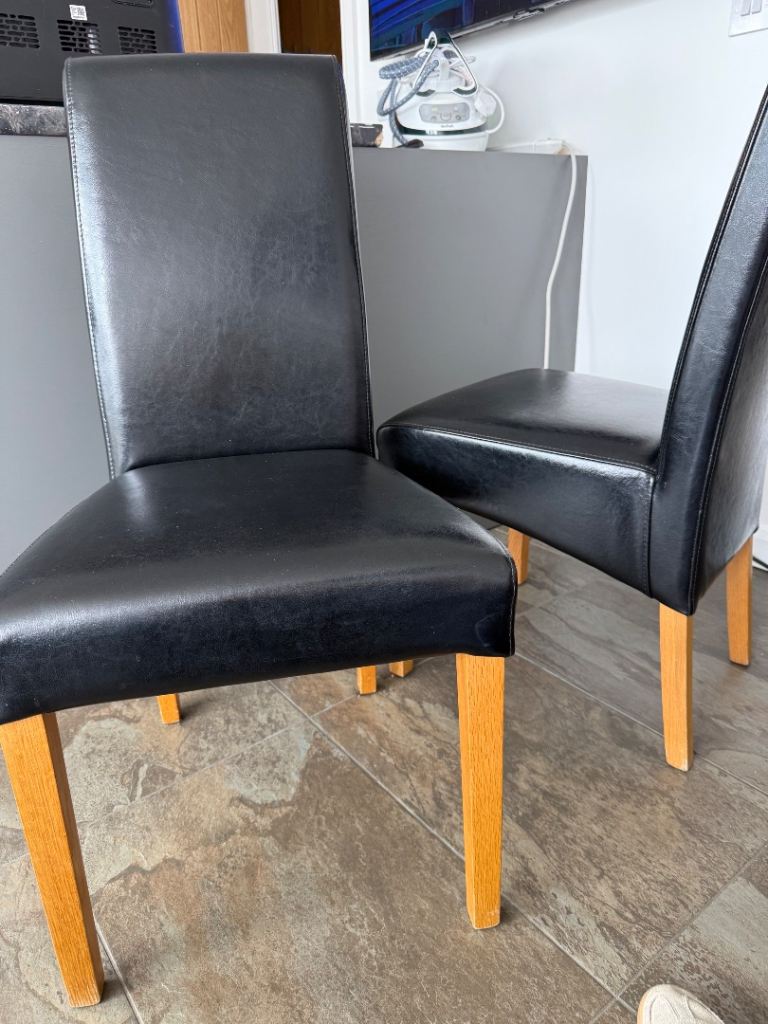 6 x Black Leather Dining Chairs – Good Condition