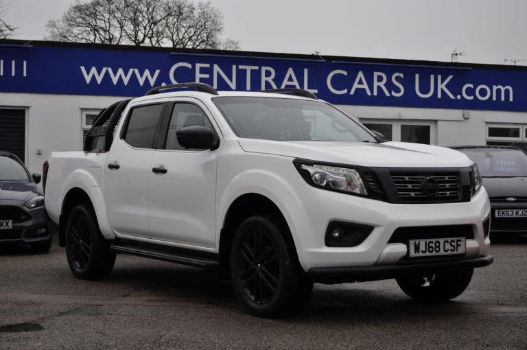 2018 Nissan Navara Double Cab Pick Up Tekna 2.3dCi 190 4WD Auto PICK UP DIESEL Automatic