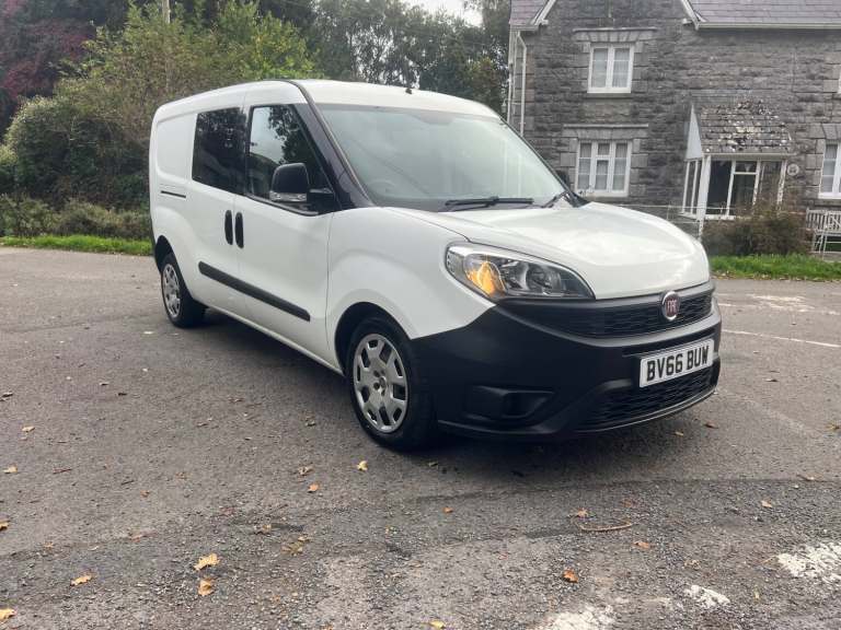 2016 Fiat Doblo 1.6 Multijet 16V Active Combi Van WINDOW VAN Diesel Manual