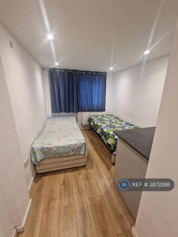 1 bedroom in Lonsdale Road, Stevenage, SG1 (#2872268)