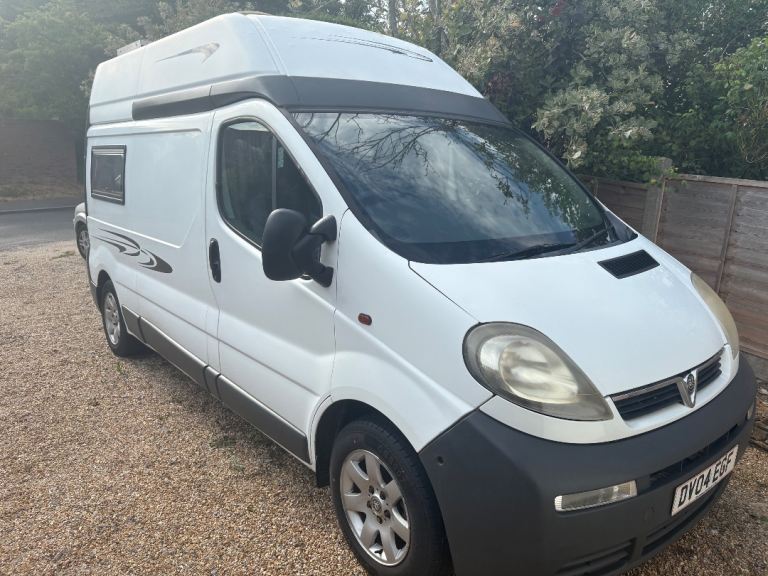 Vauxhall, VIVARO 2900 DTI LWB, 2004, 1870 (cc)