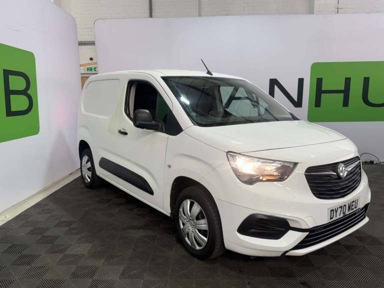 2020 Vauxhall Combo 2300 1.5 Turbo D 100ps H1 Sportive Van PANEL VAN DIESEL Manual