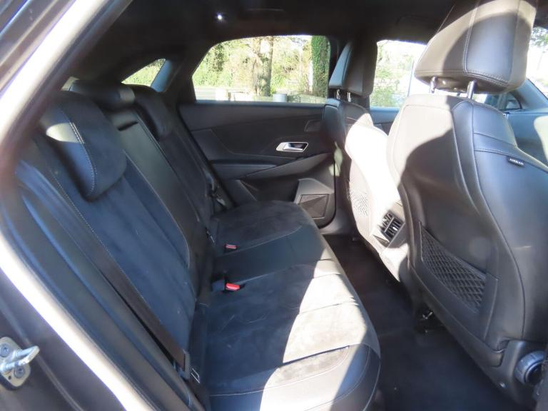 2019 DS Automobiles DS 7 2.0 BlueHDi Performance Line 5dr EAT8 MPV DIESEL Automatic