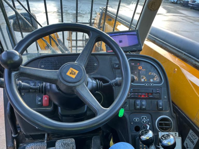 219 JCB 540V140 hi viz telly handler 14 meter with air conditioning 