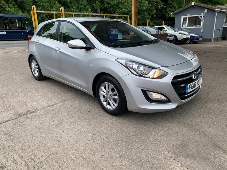2016 Hyundai i30 SE Blue Drive CRDI Hatchback Diesel Manual