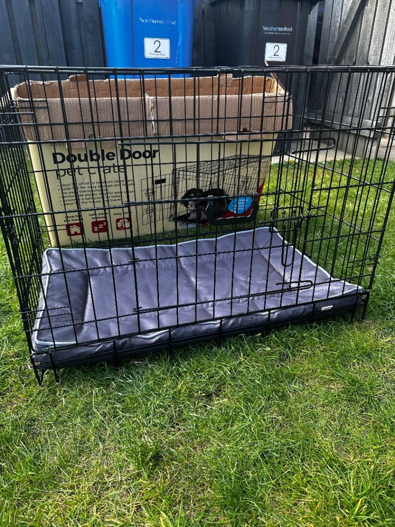 Dog crate 