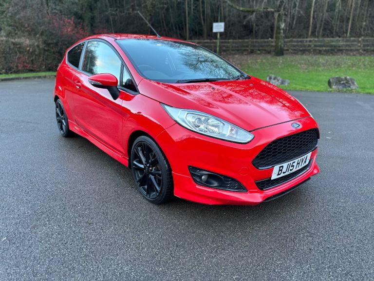 Ford fiesta zetec s 1.0 eco boost 2015 