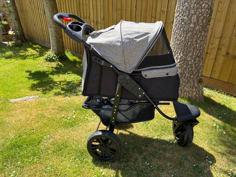 PawHut Folding 3 Wheel Pet Stroller for Travel w/ Adjustable Canopy & Storage, Black and Grey 