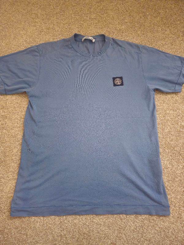 Stone island tshirt £40