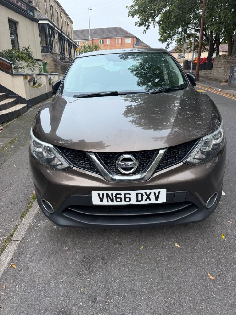 Nissan, QASHQAI, Hatchback, 2016, Manual, 1461 (cc), 5 doors
