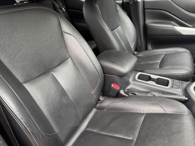 2020 Nissan Navara 2.3 dCi Tekna Auto 4WD Euro 6 4dr PICK UP Diesel Automatic