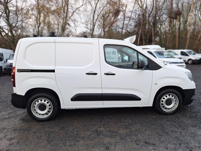 VAUXHALL COMBO 1.6 Turbo D 2300 Edition White Manual Diesel 2019