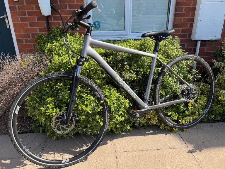 BOARDMAN MTX 8.6 Hybrid Bike Medium
