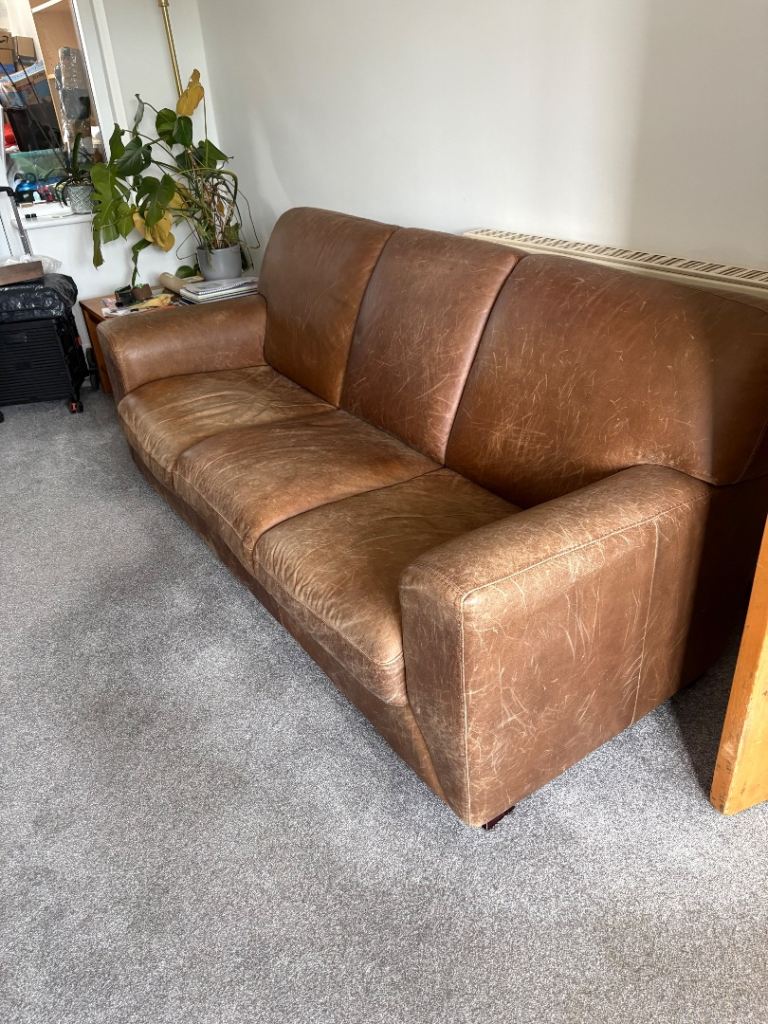 THREE PIECE SUITE FOR FREE 