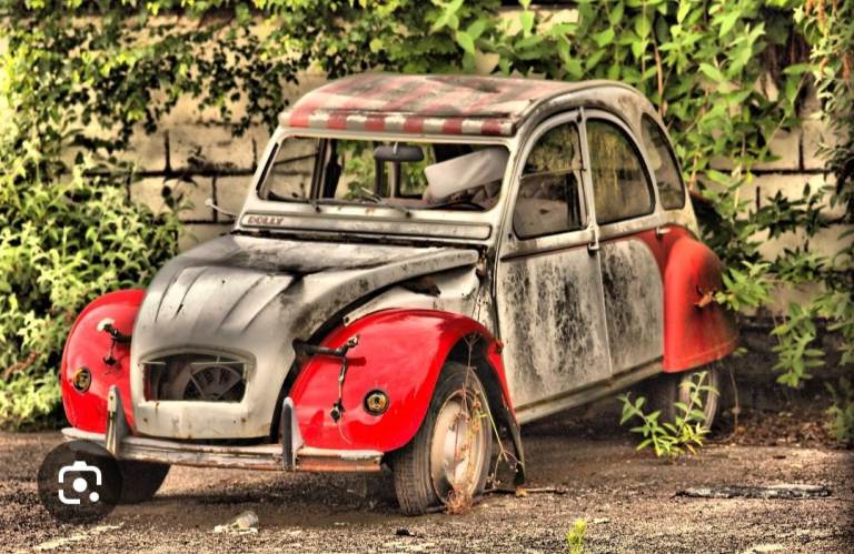 Wanted scrap Citroën 2cv 