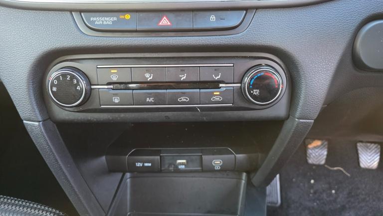 2023 Kia XCeed 1.5T GDi ISG 2 5dr HATCHBACK PETROL Manual