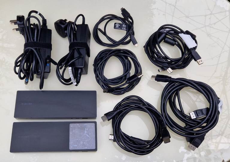 2x Bundle HP USB-C G4 Docking Station HDMI DP USB 3.0 LAN. Loads of free cables