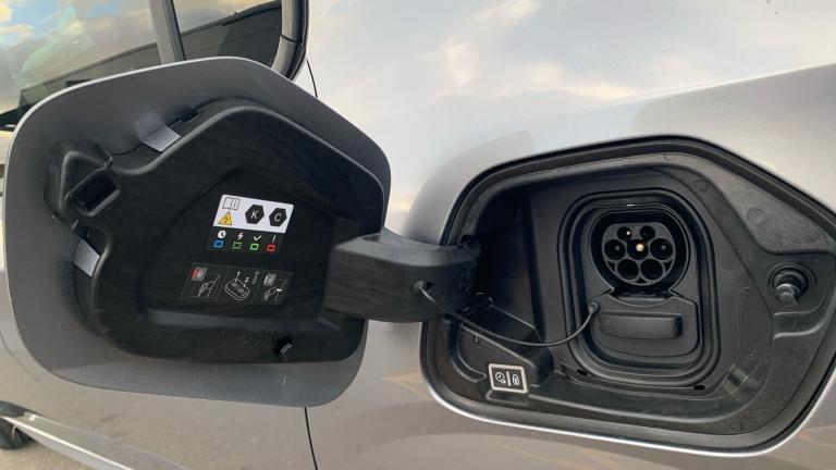 2024 Peugeot 208 50kWh E-Style Hatchback 5dr Electric Auto (7.4kW Charger) (136 ps) Hatchback Ele...