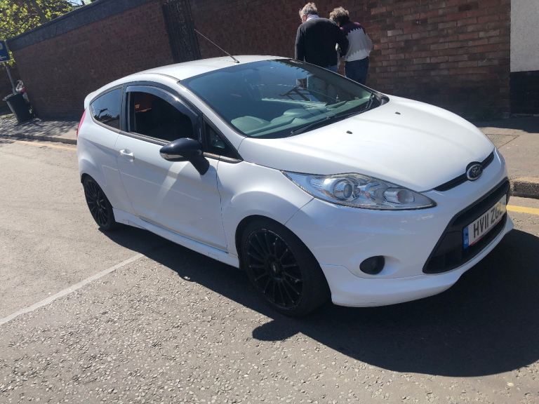 Ford, FIESTA, Hatchback, 2011, Manual, 1560 (cc), 3 doors
