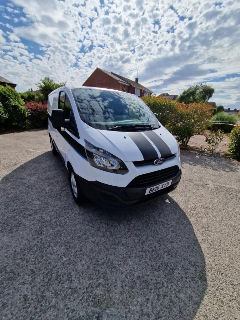 Ford Transit Custom Van - Long MOT - Service History 