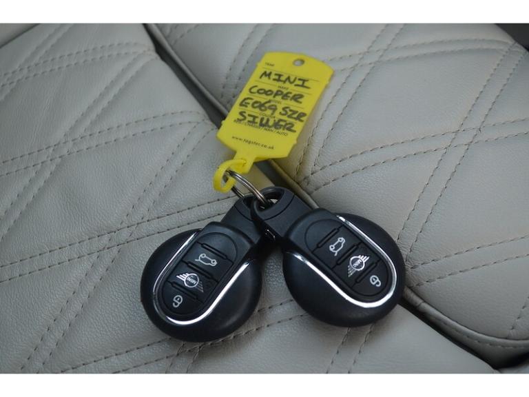 2019 MINI Hatch Cooper Exclusive Hatchback Petrol Automatic