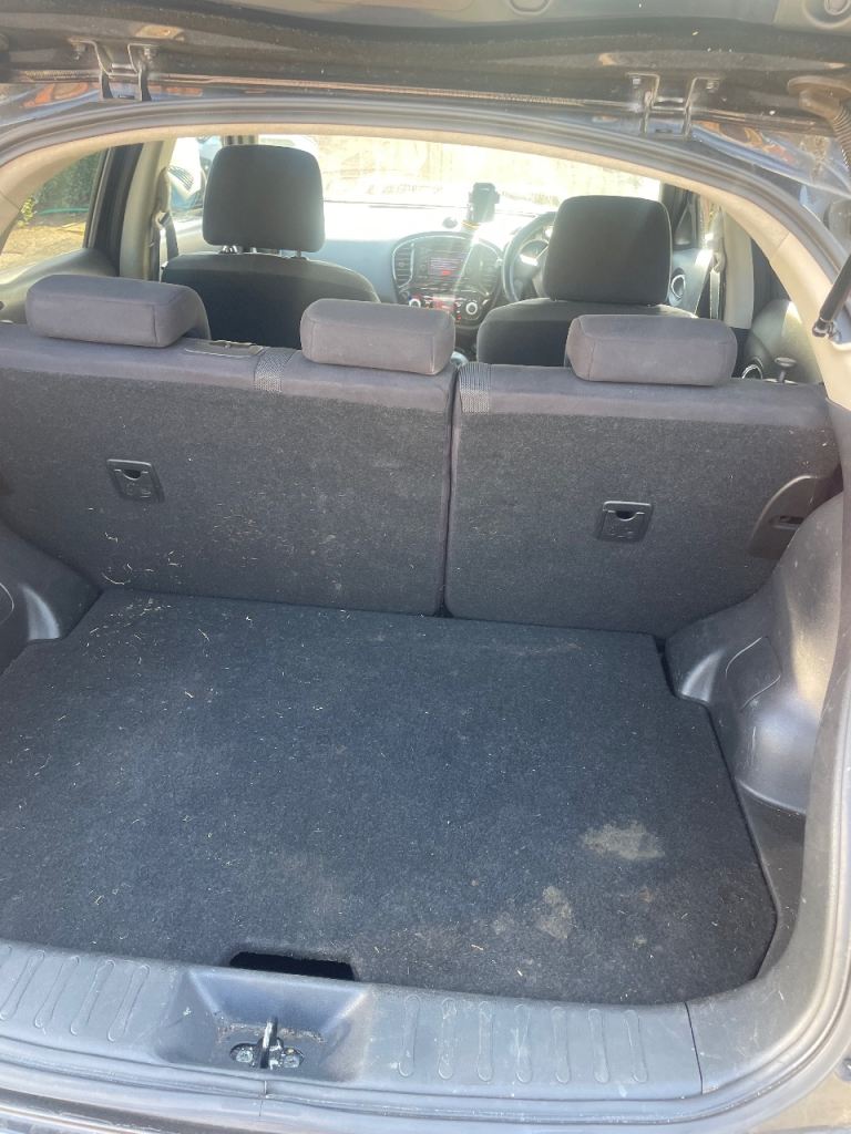 Nissan, JUKE, Hatchback, 2012, Manual, 1598 (cc), 5 doors