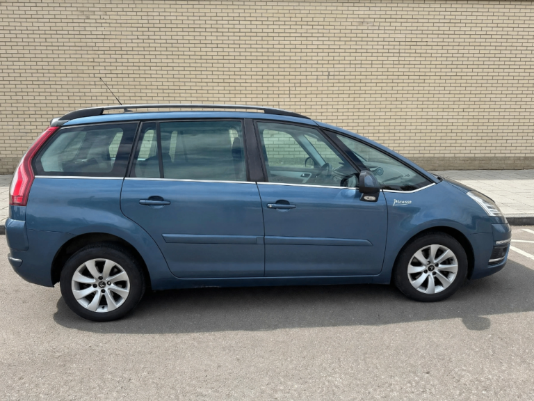 CITROËN C4 GRAND PICASSO 2.0 HDi 150HP 7-Seat Low Millage Road tax MOT 05.2027