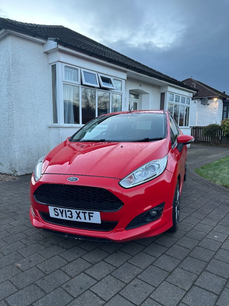 Ford, FIESTA, Hatchback, 2013, Manual, 998 (cc), 3 doors