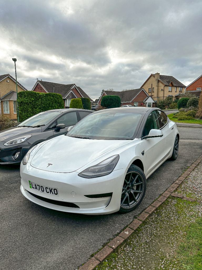 Tesla, MODEL 3, Saloon, 2020, Other, 1 (cc), 4 doors