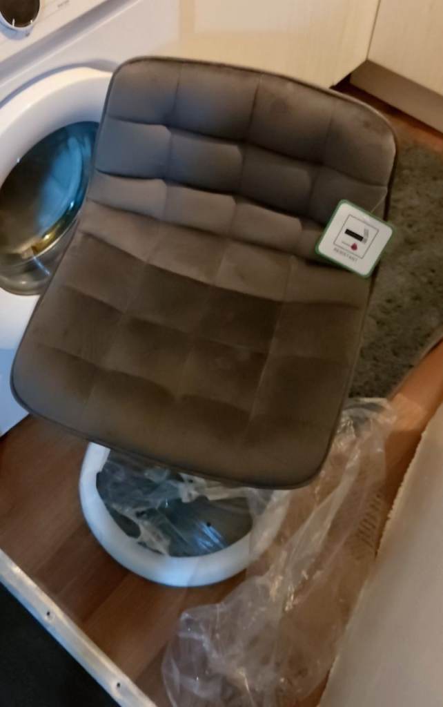 Bar stool WOLTU Dressing Table Stool Swivel Modern Vanity Chair, Height Adjustable Bedroom Chair 