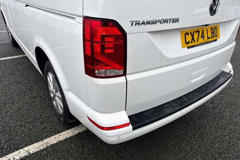 2024 Volkswagen Transporter 2.0 TDI 150 Highline Kombi Van WINDOW VAN DIESEL Manual