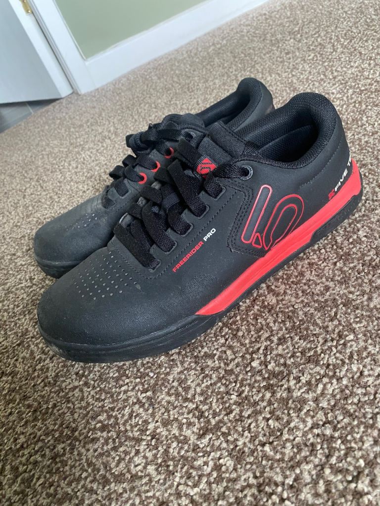 FIVE TEN FREERIDER PRO Trainers Size UK 9 – Black, Good Condition