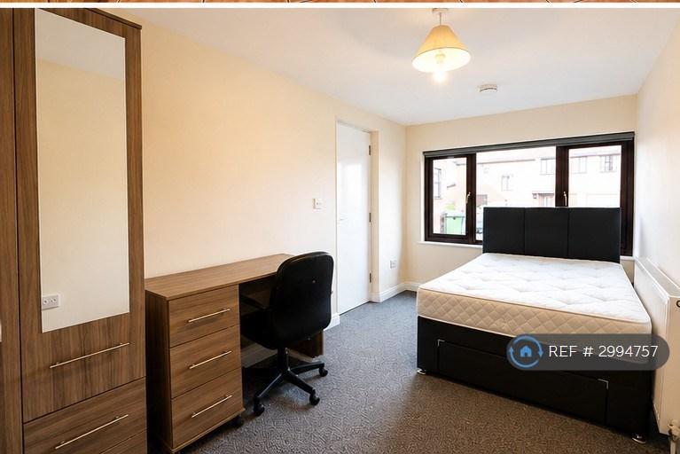 1 bedroom in Mayes Close, Norwich, NR5 (#2994757)
