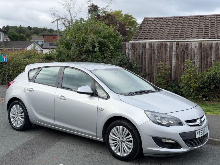 Vauxhall Astra | 1.7 CDTI | 99k Miles | MOT February 27 | £35 TAX!
