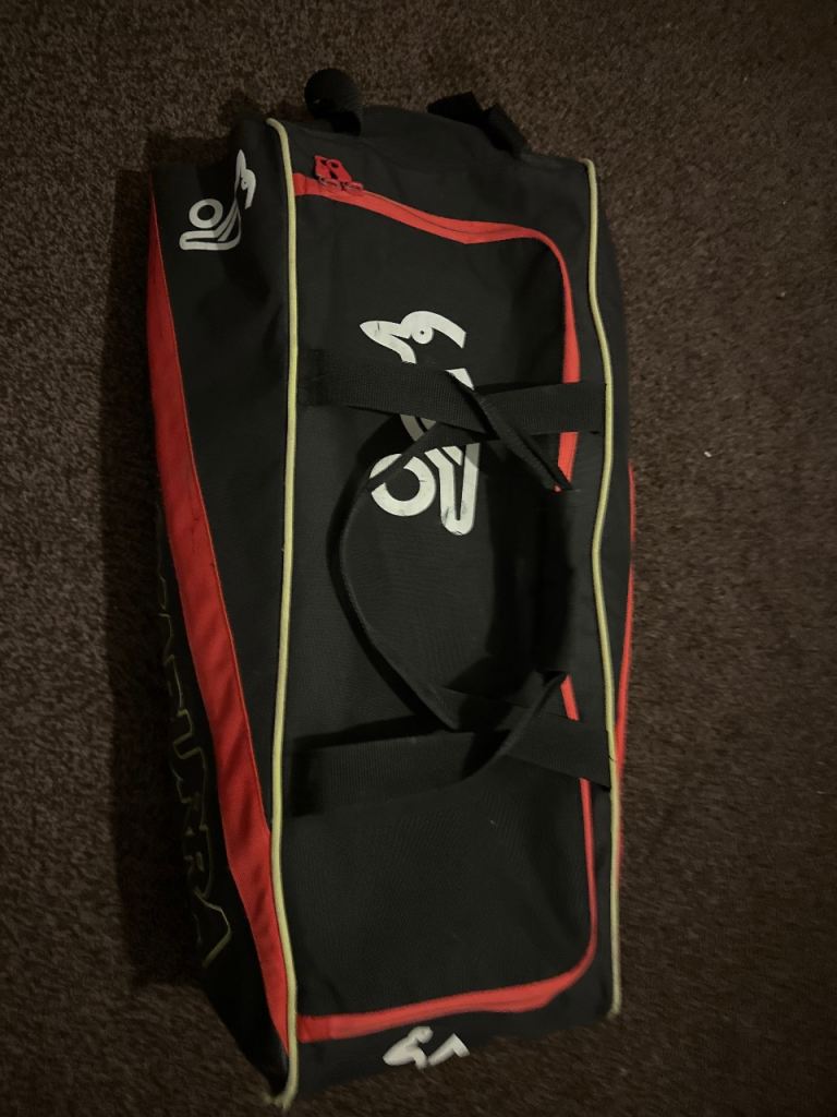 Kookaburra cricket bag 