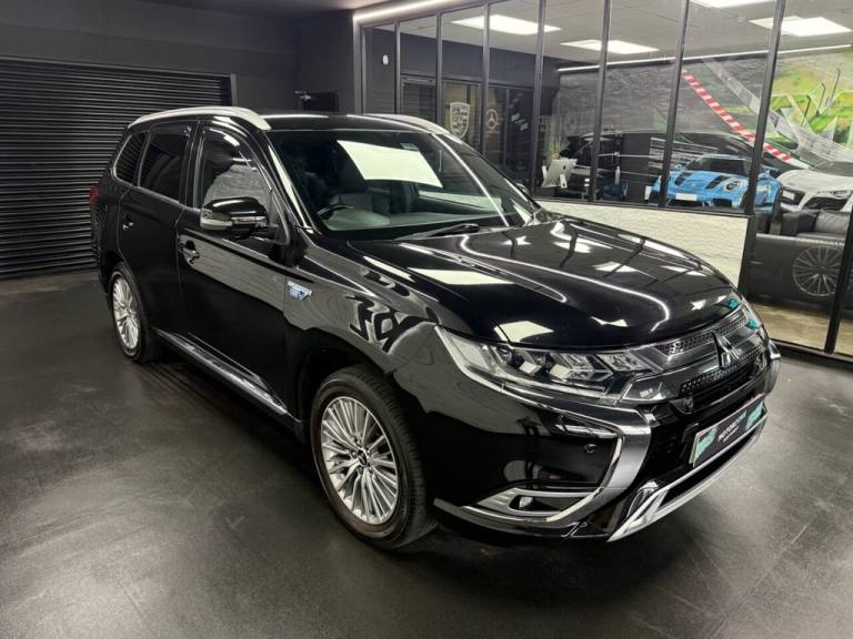 2020 Mitsubishi Outlander 2.4h TwinMotor 13.8kWh Exceed Safety SUV 5dr Petrol Plug-in Hybrid CVT ...