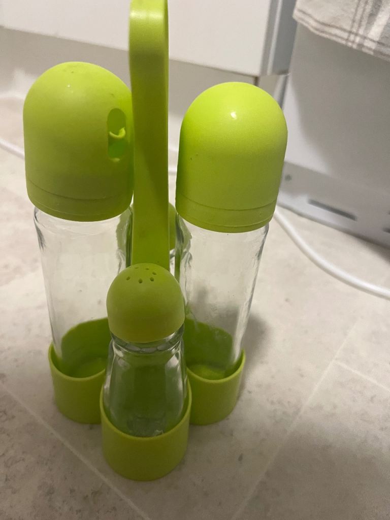 Sauce holder