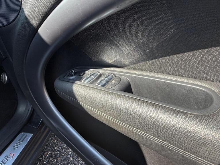 2013 MINI Countryman 2.0 Cooper SD Euro 5 (s/s) 5dr HATCHBACK Diesel Manual