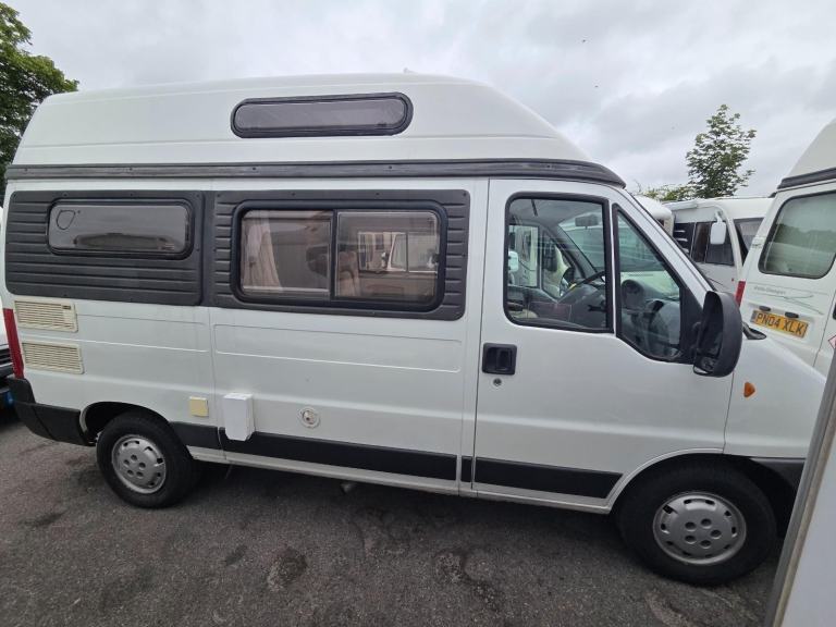 Auto-Sleepers Symbol 2.2 HDi 2 Berth Camper with toilet and shower 2005/54