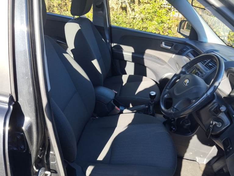 Kia Sportage 2.0crdi Very low mileage