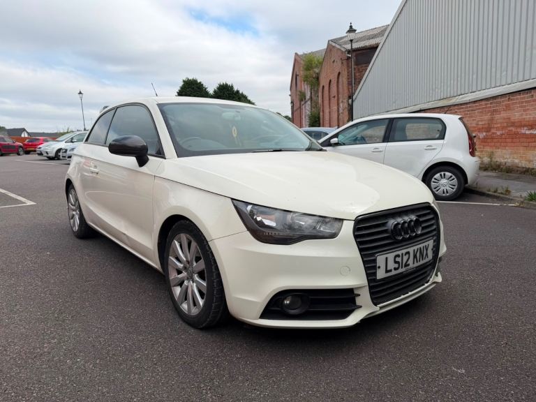 Audi a1 1.6tdi, £20 a year road tax, spare or repair