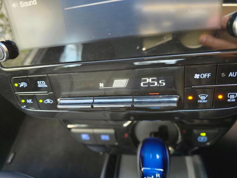  Toyota Prius 1.8 VVT-h Excel Hatchback 5dr Petrol Hybrid CVT Euro 6 (s/s) (122 ps) Petrol/Electr...